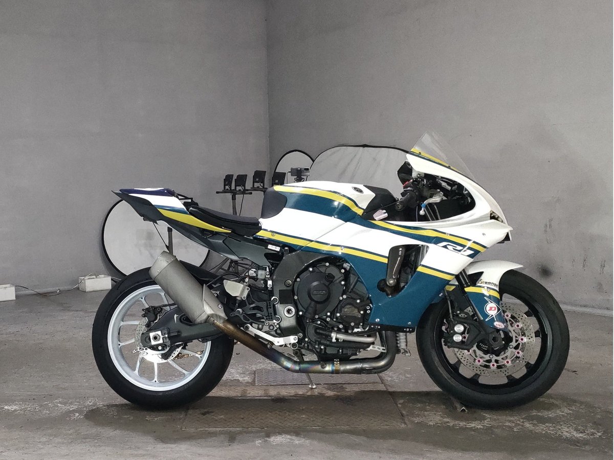 Yamaha YZF-R1 2022, рама RN65J-000928 – мотоцикл из Японии с аукциона JBA, фото 1
