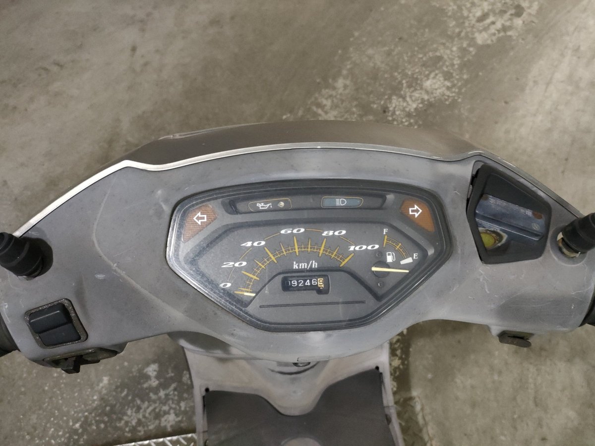 Honda LEAD100 1999, рама JF06-1115499 – мотоцикл из Японии с аукциона JBA, фото 5