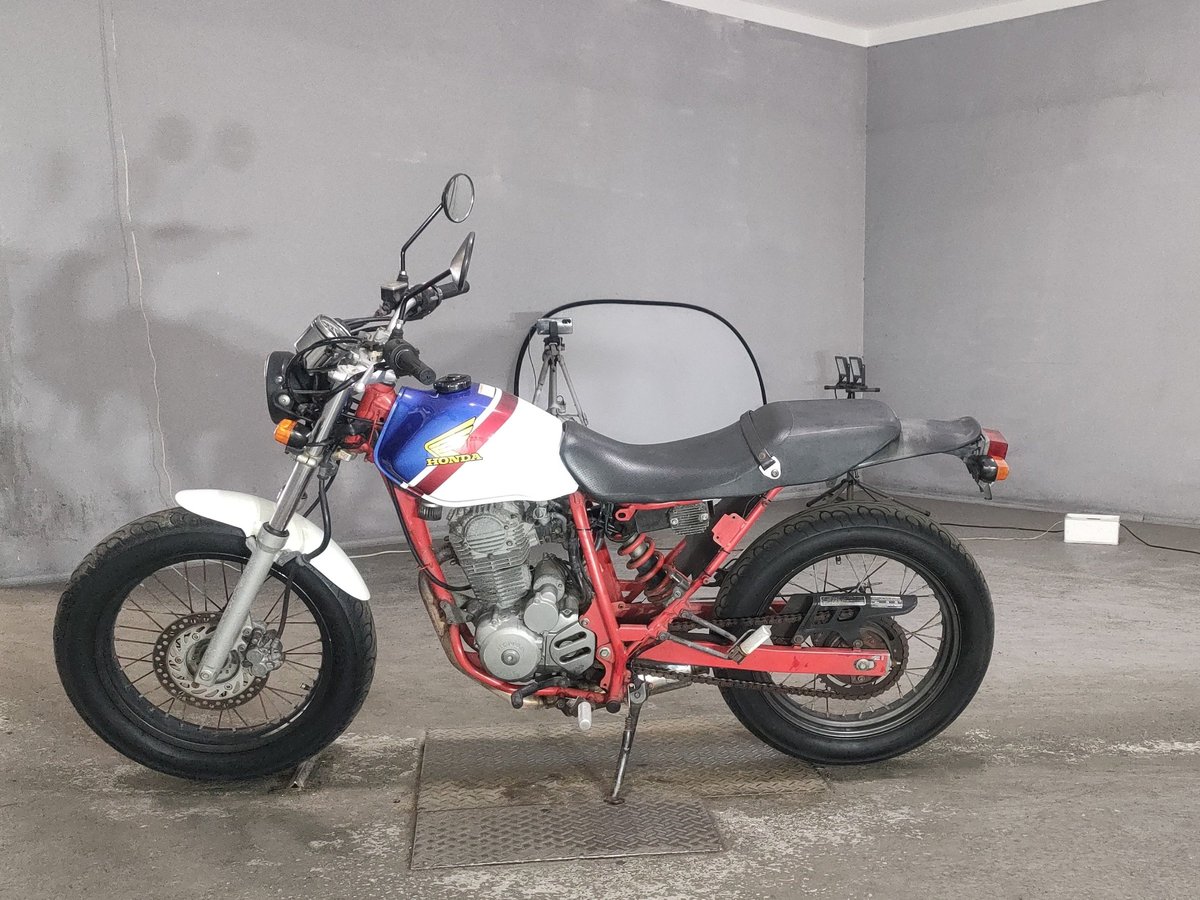 Honda FTR223 2002, рама MC34-1102907 – мотоцикл из Японии с аукциона JBA, фото 2