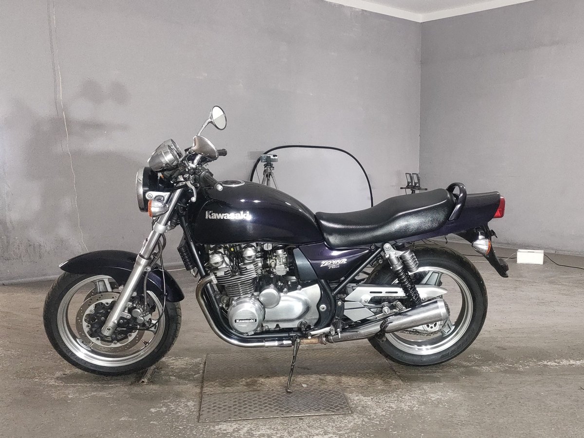 Kawasaki ZEPHYR750 2026, рама ZR750C-041891 – мотоцикл из Японии с аукциона JBA, фото 2