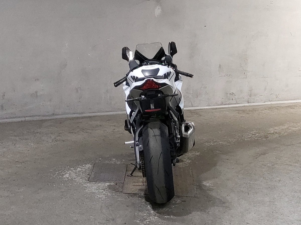 Kawasaki NINJA ZX-10R 2018, рама JKAZXT00SSA009719 – мотоцикл из Японии с аукциона JBA, фото 4