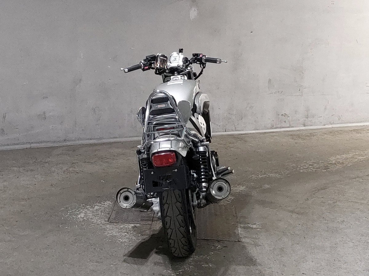 Yamaha V-MAX1200 1998, рама 2LT-015051 – мотоцикл из Японии с аукциона JBA, фото 4
