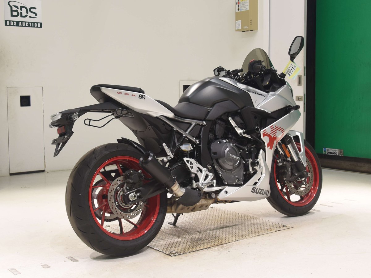 Suzuki GSX-8R 2024, рама EM1AA-102839 – мотоцикл из Японии с аукциона BDS, фото 5