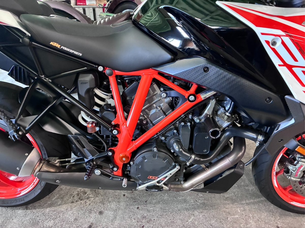 KTM 1290 SUPERDUKE GT 2019, рама VBKV69405KM915164 – мотоцикл из Японии с аукциона IAUC, фото 4