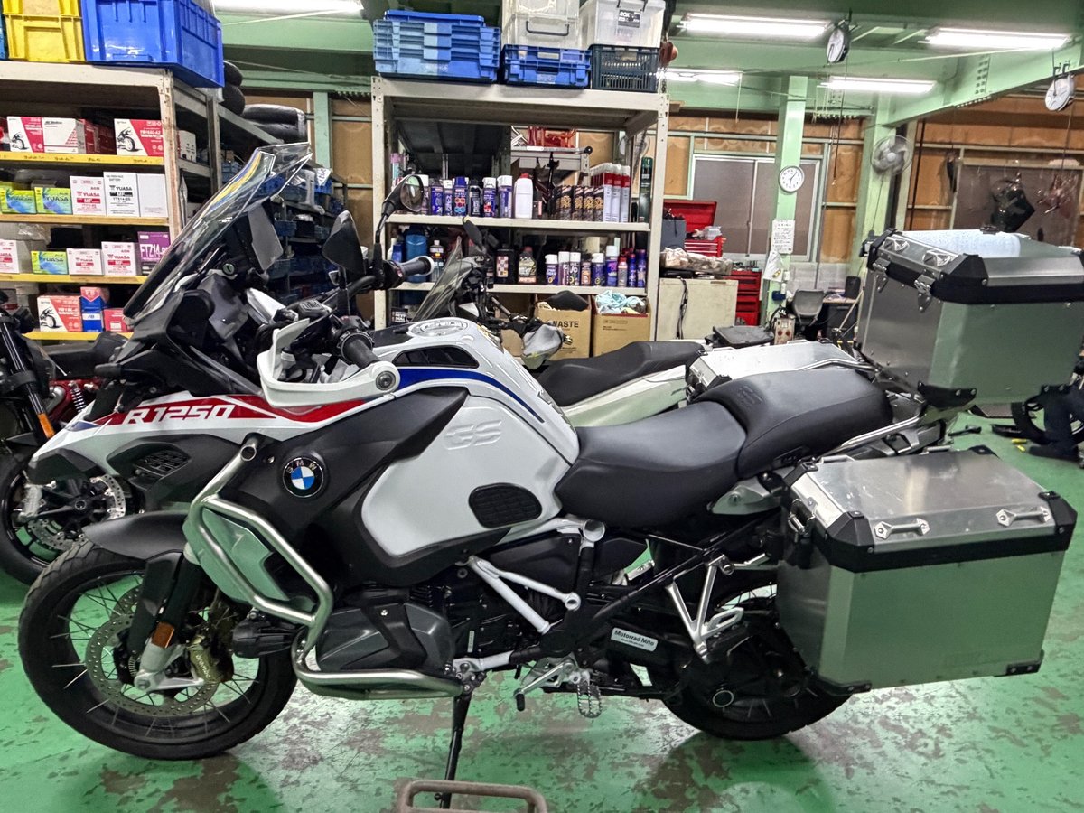 BMW R1250GS ADV 2023, рама WB10M1103N6F98551 – мотоцикл из Японии с аукциона IAUC, фото 2