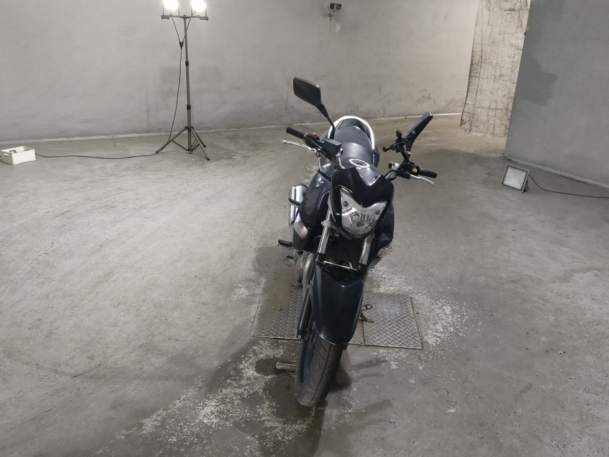Suzuki GSR250, рама LC6GJ55D001109129 – мотоцикл из Японии с аукциона JBA, фото 3