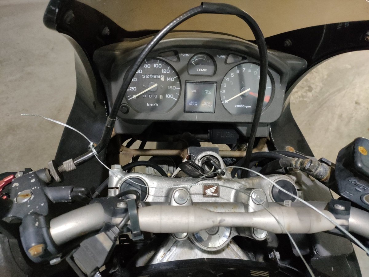 Honda VT250F XELVIS 1992, рама MC25-1000537 – мотоцикл из Японии с аукциона JBA, фото 5