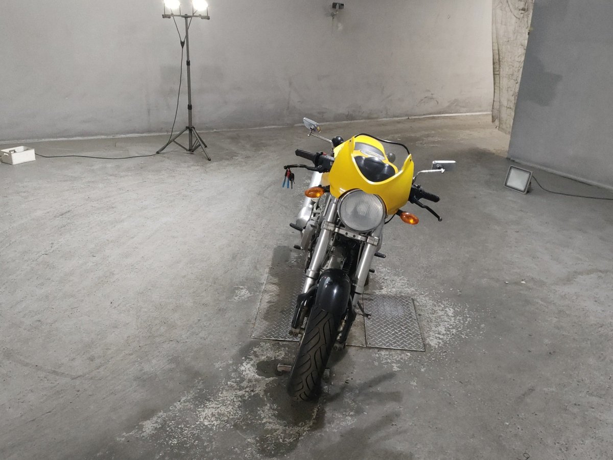 Ducati MONSTER 400 2003, рама ZDMM407AA3B043398 – мотоцикл из Японии с аукциона JBA, фото 3