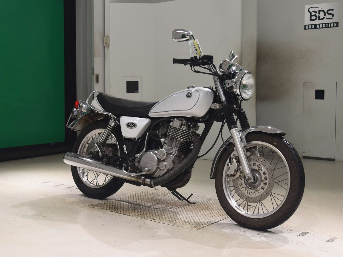 Yamaha SR400 2004, рама RH01J-008070 – мотоцикл из Японии с аукциона BDS, фото 3