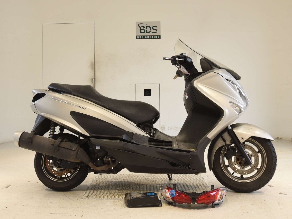 Suzuki BURGMAN STREET 125EX, рама CH41A-703169 – мотоцикл из Японии с аукциона BDS, фото 1