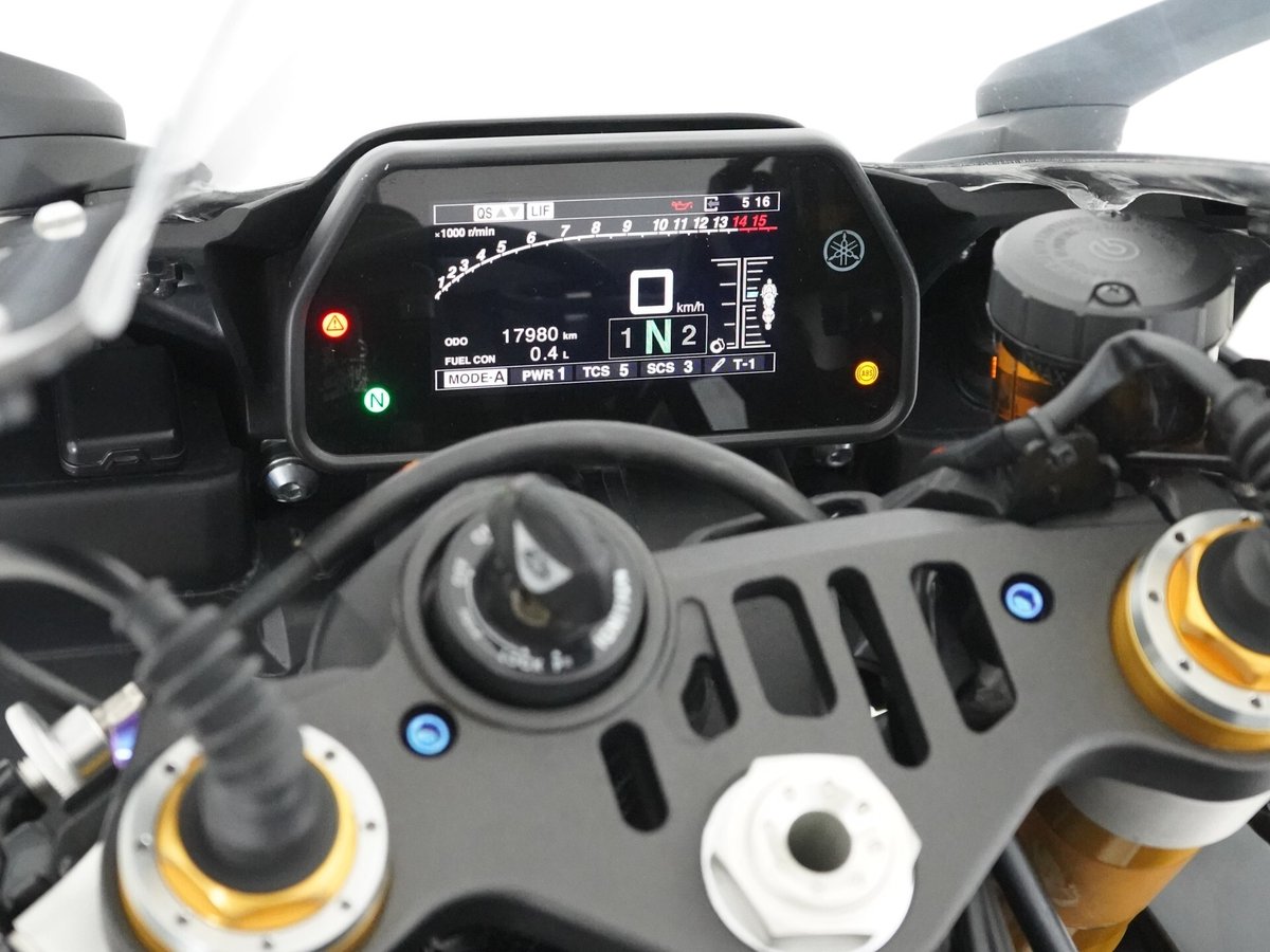 Yamaha YZF-R1M 2019, рама JYARN499000000808 – мотоцикл из Японии с аукциона IAUC, фото 3