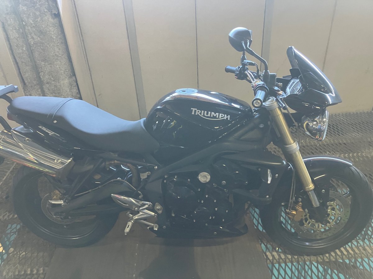 Triumph STREET TRIPLE 2007, рама SMTTMD40668334569 – мотоцикл из Японии с аукциона IAUC, фото 1