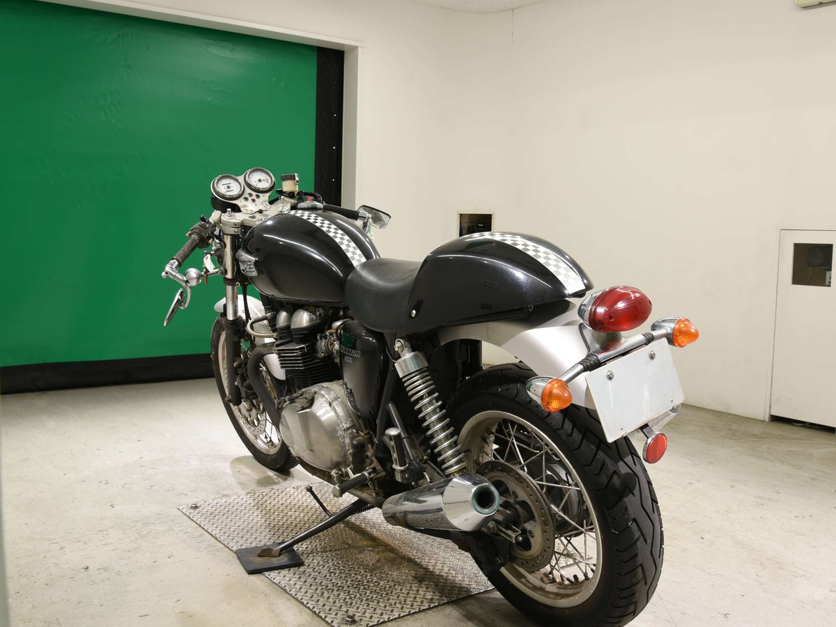 Triumph THRUXTON900 2005, рама SMTTJ9042G5225439 – мотоцикл из Японии с аукциона BDS, фото 6