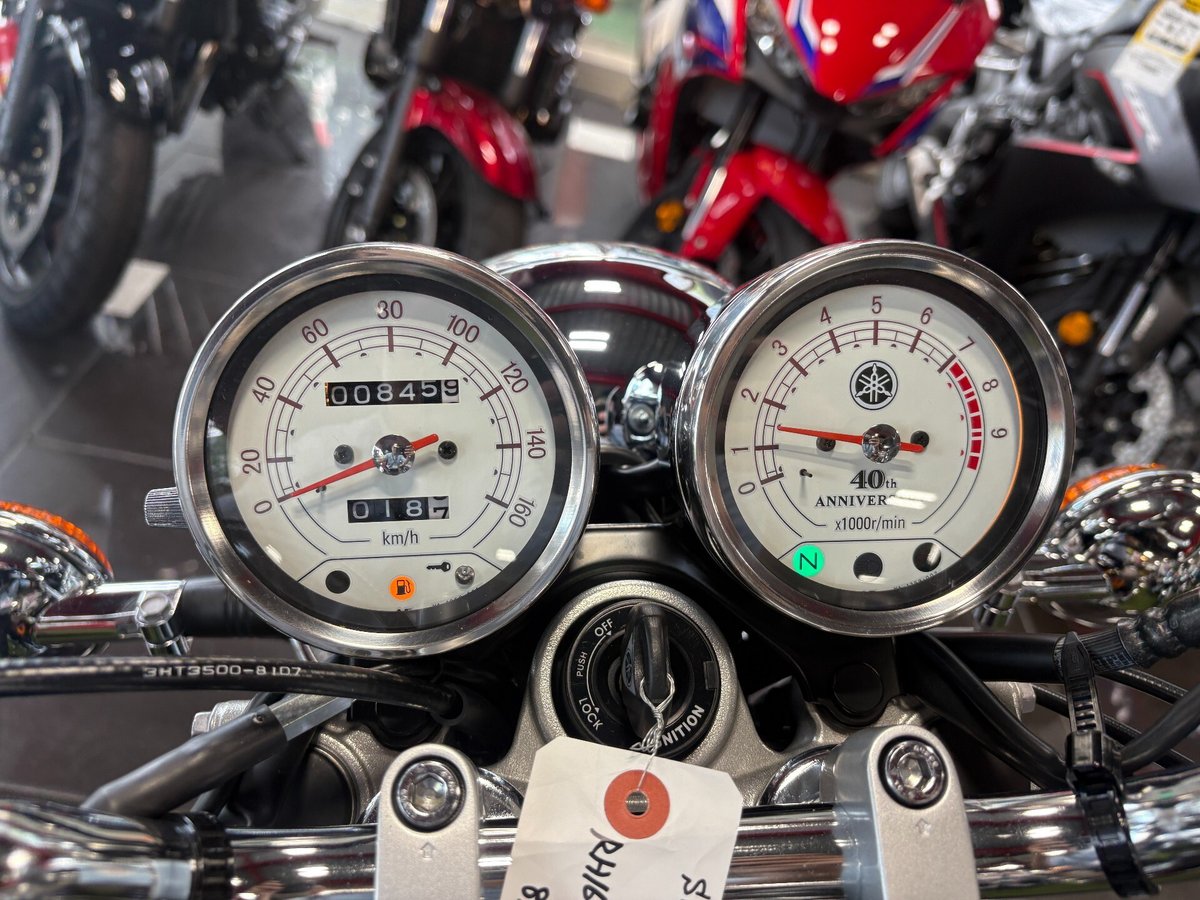 Yamaha SR400 40TH ANNIVERSARY EDITION 2019, рама RH16J-000351 – мотоцикл из Японии с аукциона IAUC, фото 3