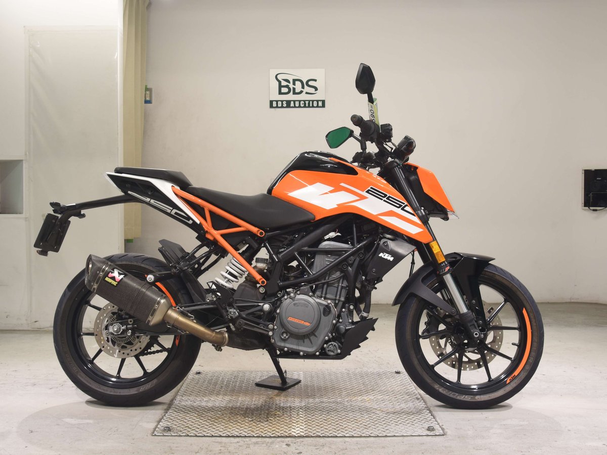 KTM 250 DUKE 2017, рама VBKJPE401HC023318 – мотоцикл из Японии с аукциона BDS, фото 1