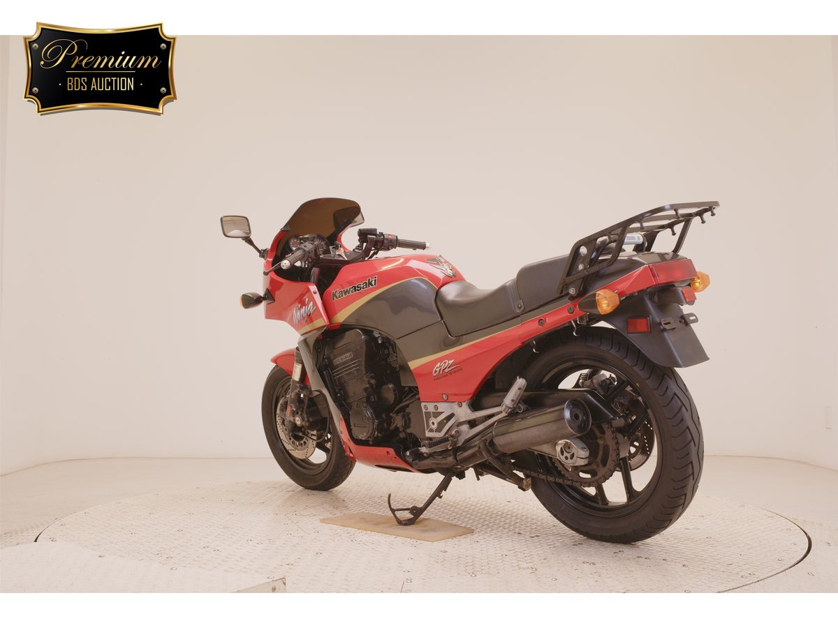 Kawasaki GPZ750R 1984, рама ZX750G-000861 – мотоцикл из Японии с аукциона BDS, фото 6