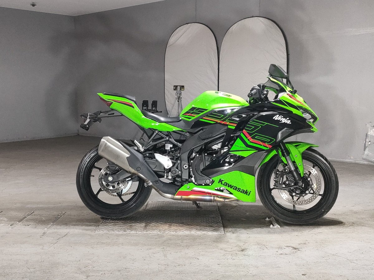Kawasaki NINJA ZX-25R KRT, рама ZX250H-A27242 – мотоцикл из Японии с аукциона JBA, фото 1