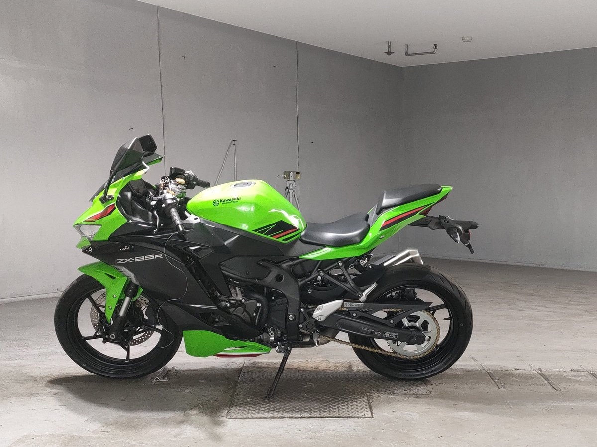 Kawasaki NINJA ZX-25R KRT, рама ZX250H-A27242 – мотоцикл из Японии с аукциона JBA, фото 2