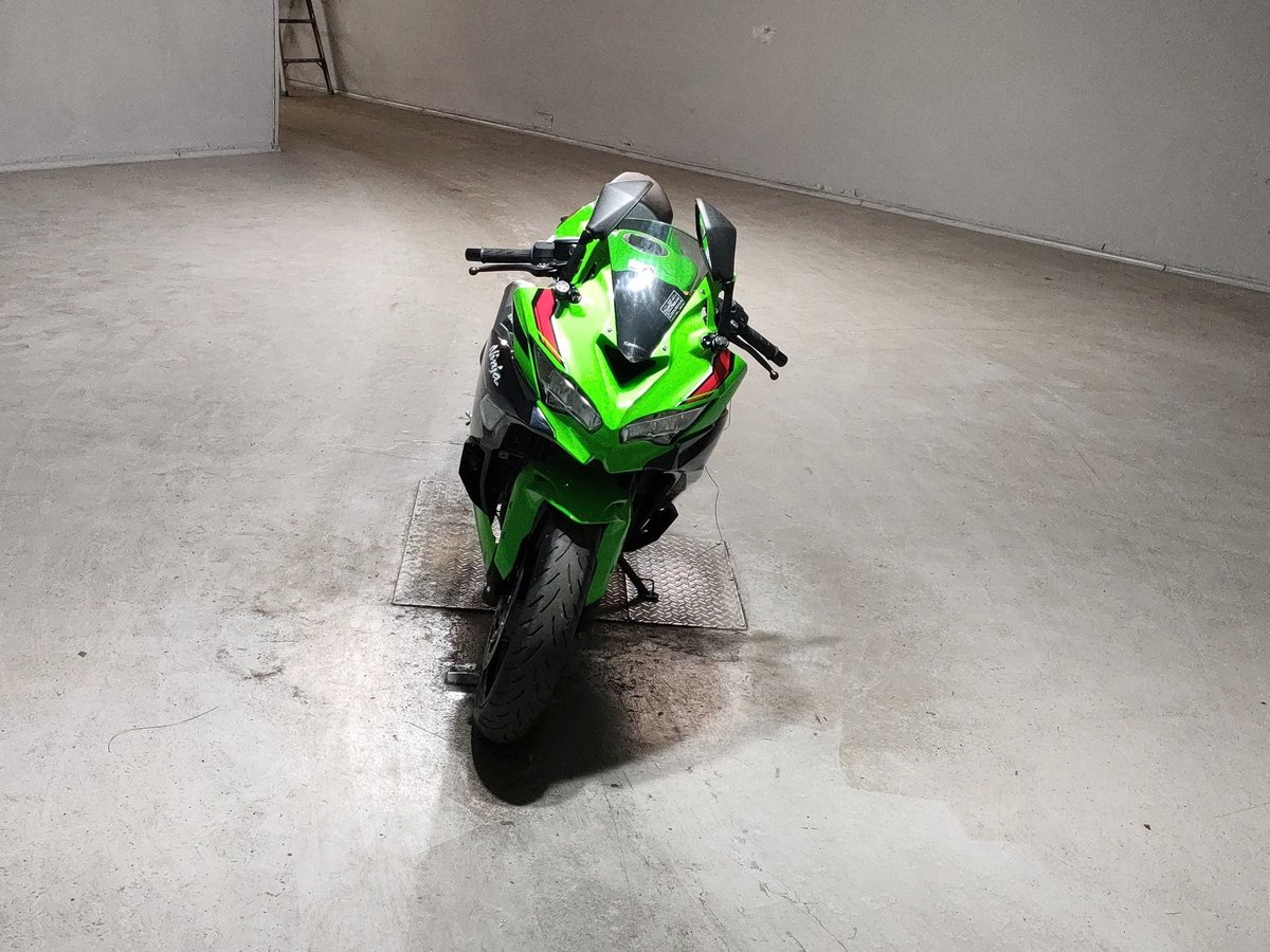 Kawasaki NINJA ZX-25R KRT, рама ZX250H-A27242 – мотоцикл из Японии с аукциона JBA, фото 3
