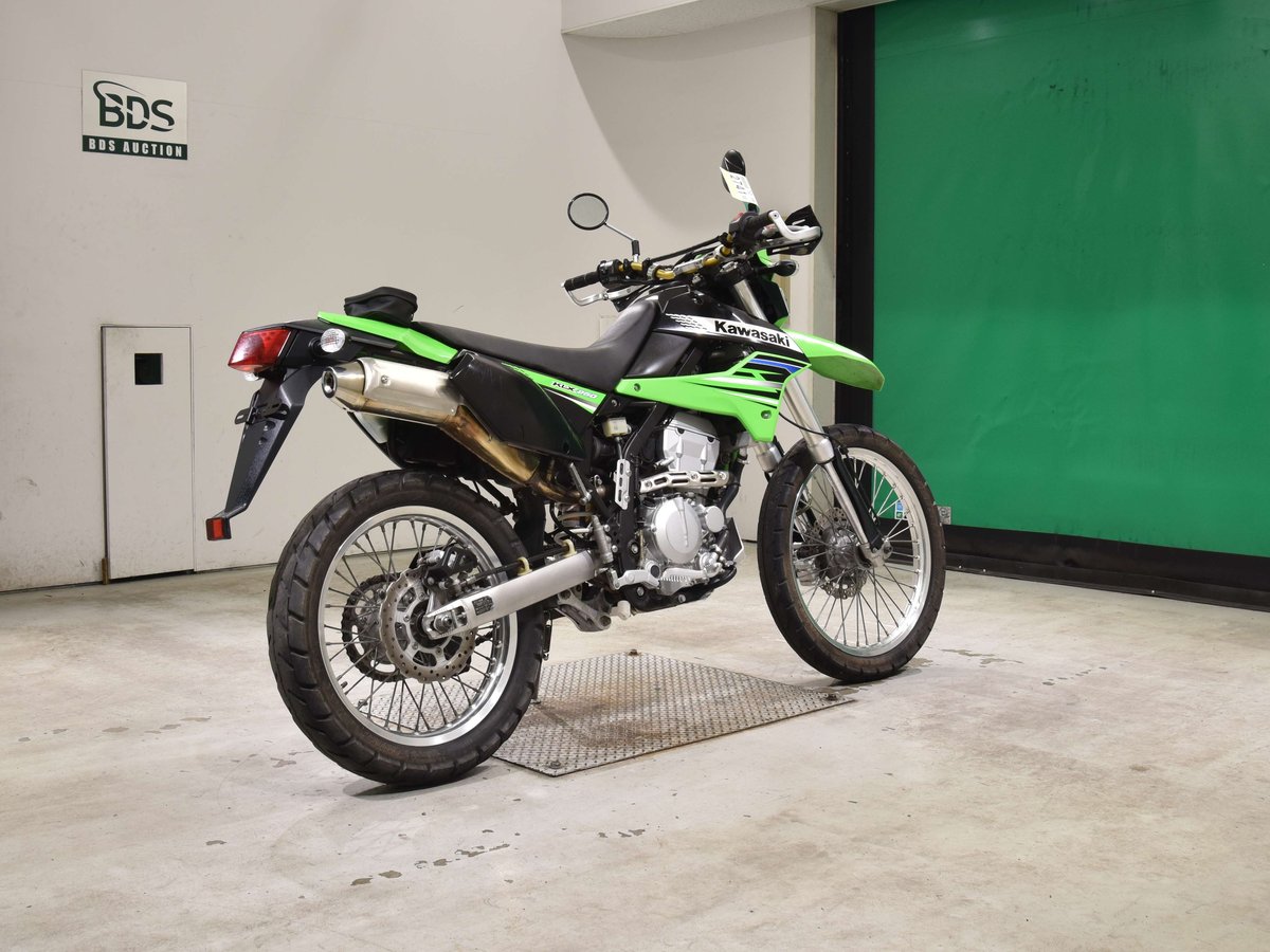 Kawasaki KLX250, рама LX250S-A10646 – мотоцикл из Японии с аукциона BDS, фото 5