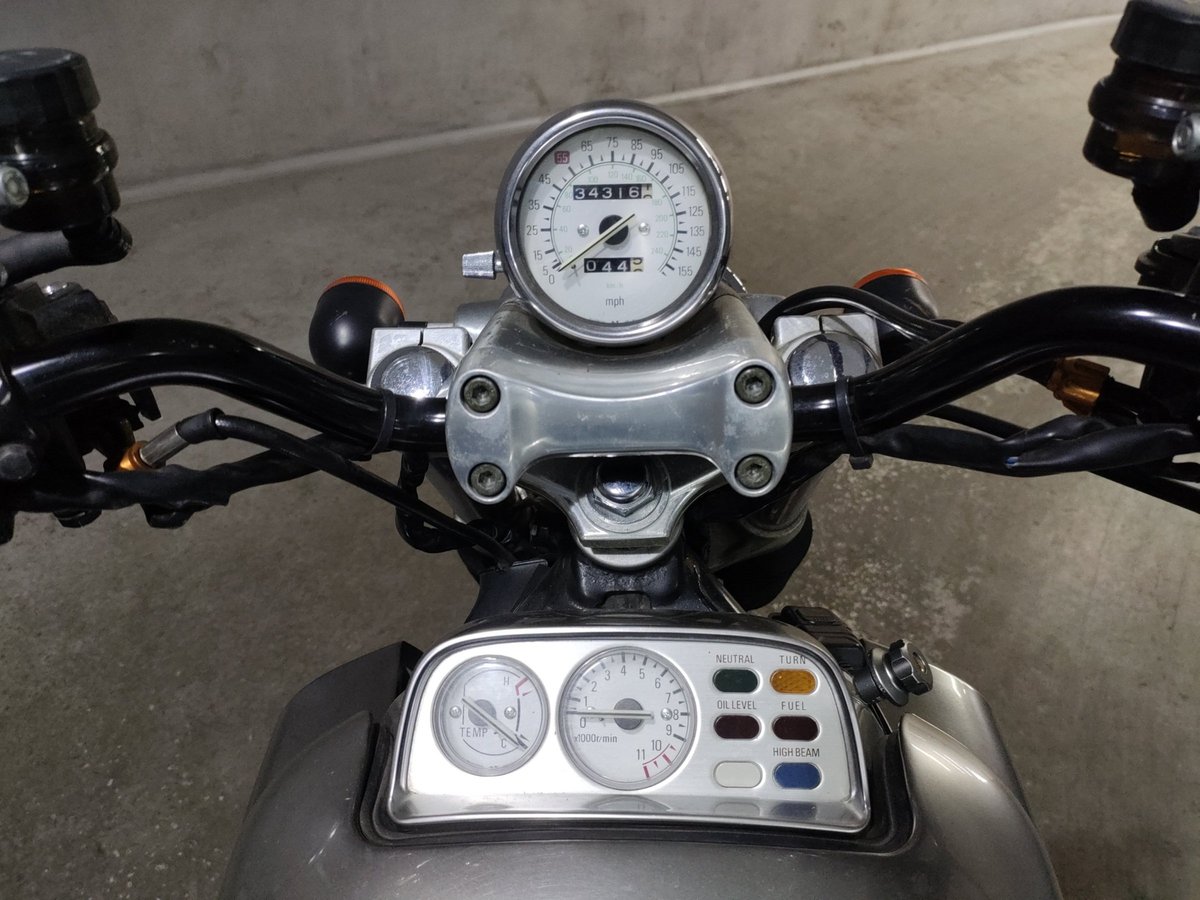 Yamaha V-MAX1200 2027, рама JYA2WEE00VA061097 – мотоцикл из Японии с аукциона JBA, фото 5