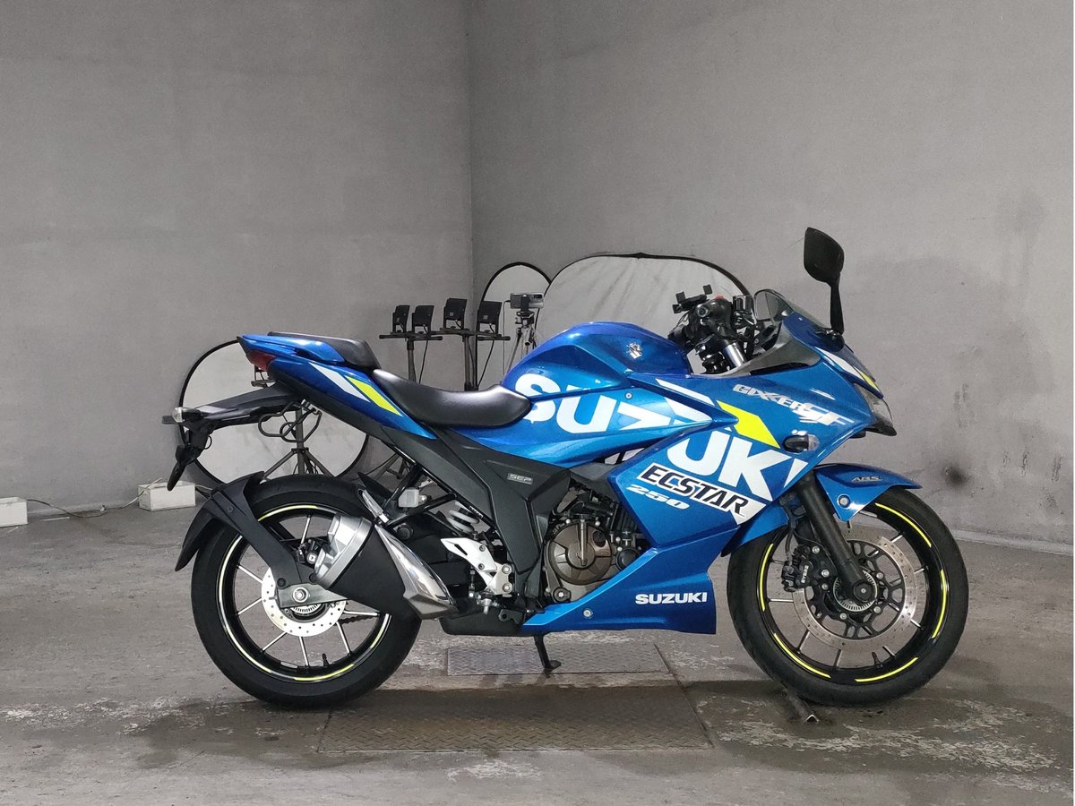 Suzuki GIXXER250SF, рама ED22B-105013 – мотоцикл из Японии с аукциона JBA, фото 1
