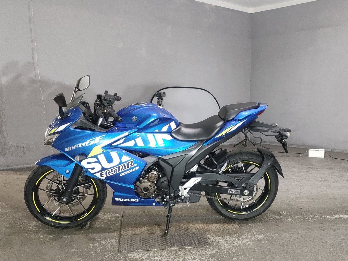 Suzuki GIXXER250SF, рама ED22B-105013 – мотоцикл из Японии с аукциона JBA, фото 2