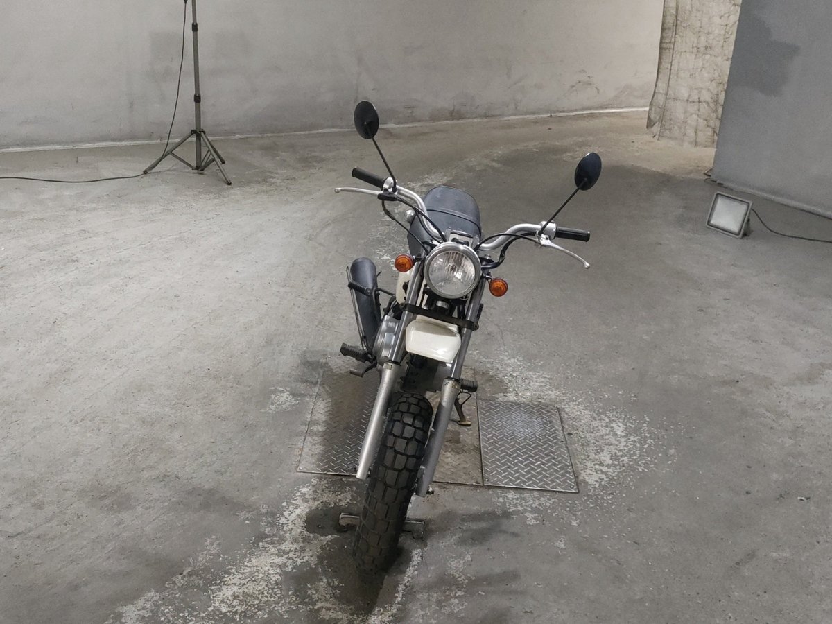 Honda APE100 2002, рама HC07-1006984 – мотоцикл из Японии с аукциона JBA, фото 3