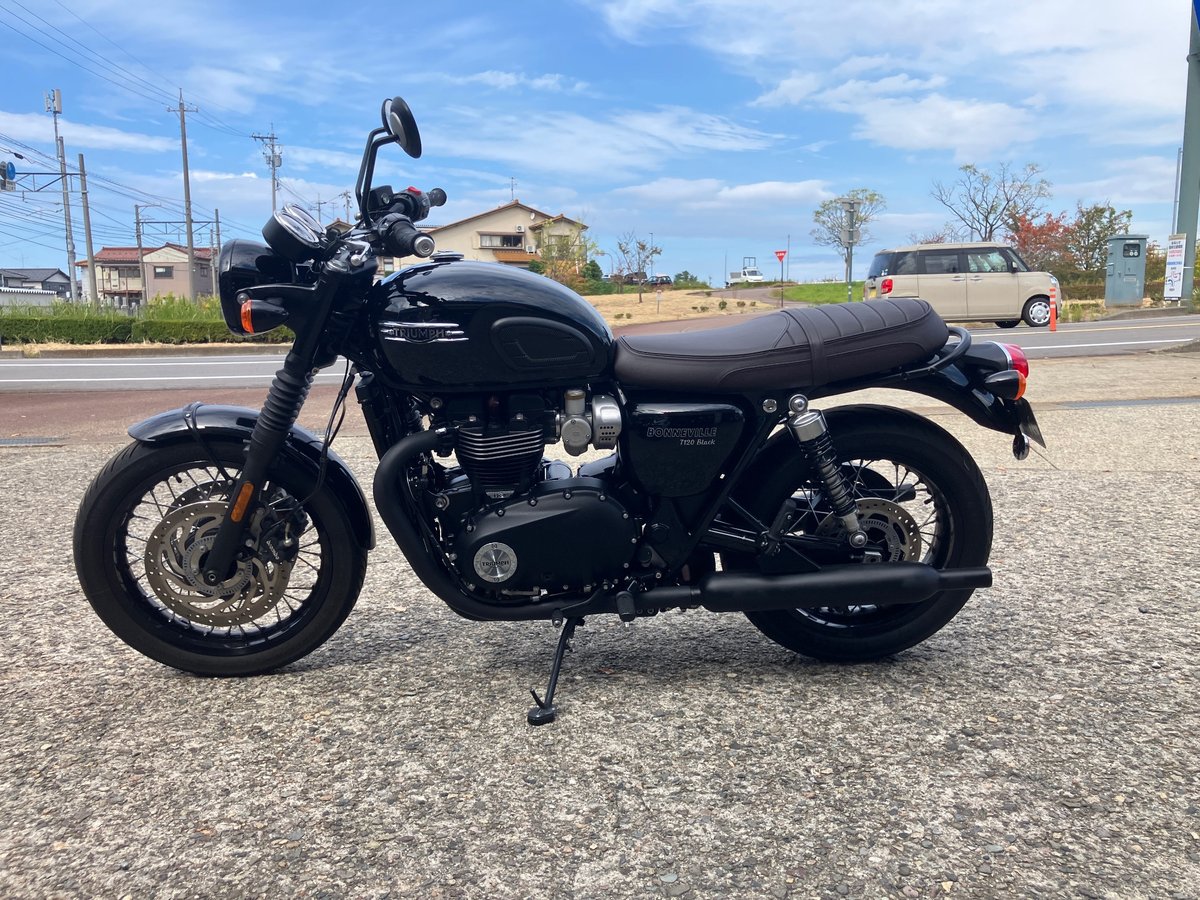 Triumph TRYANPH BONNEVILLE T120B 2024, рама SMTDAD75HWRBR8050 – мотоцикл из Японии с аукциона IAUC, фото 2