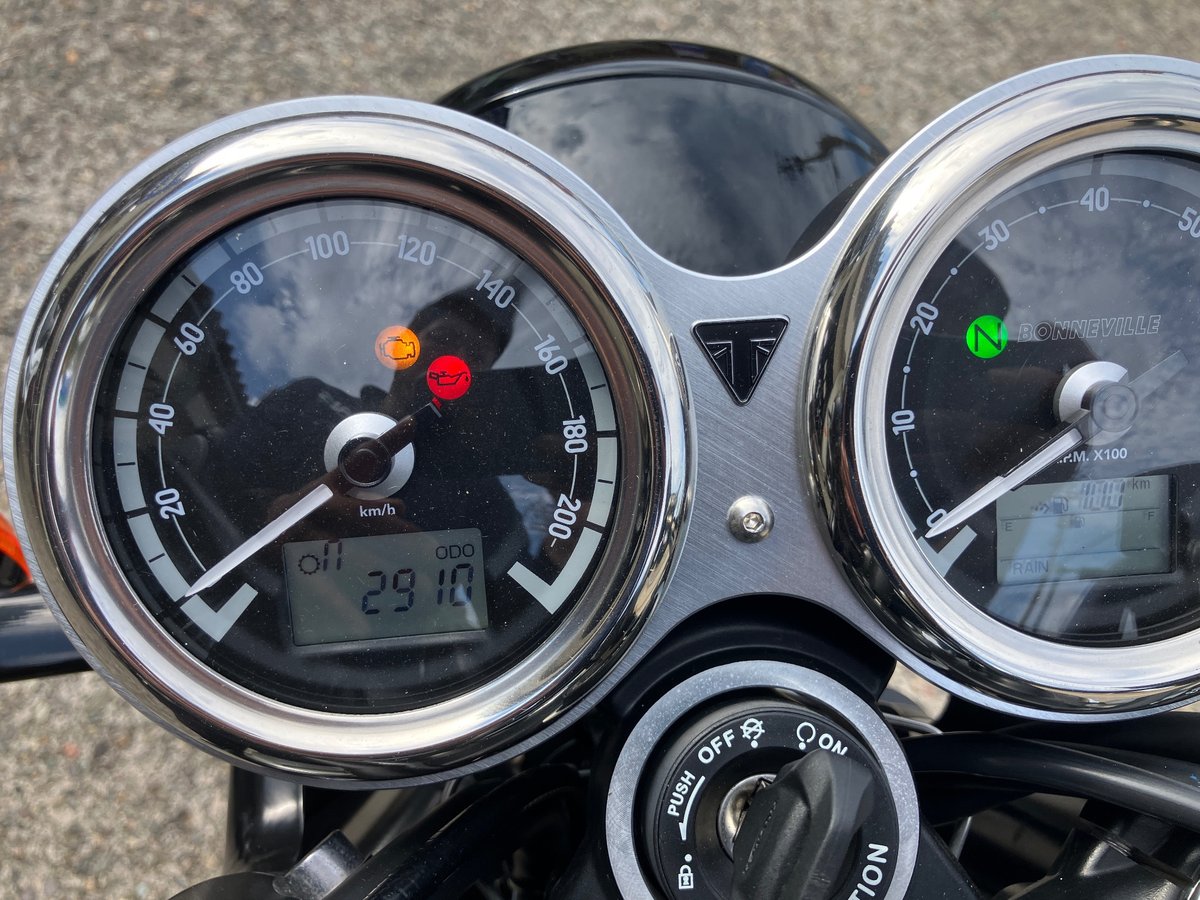 Triumph TRYANPH BONNEVILLE T120B 2024, рама SMTDAD75HWRBR8050 – мотоцикл из Японии с аукциона IAUC, фото 3
