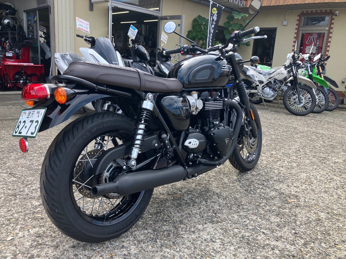 Triumph TRYANPH BONNEVILLE T120B 2024, рама SMTDAD75HWRBR8050 – мотоцикл из Японии с аукциона IAUC, фото 4