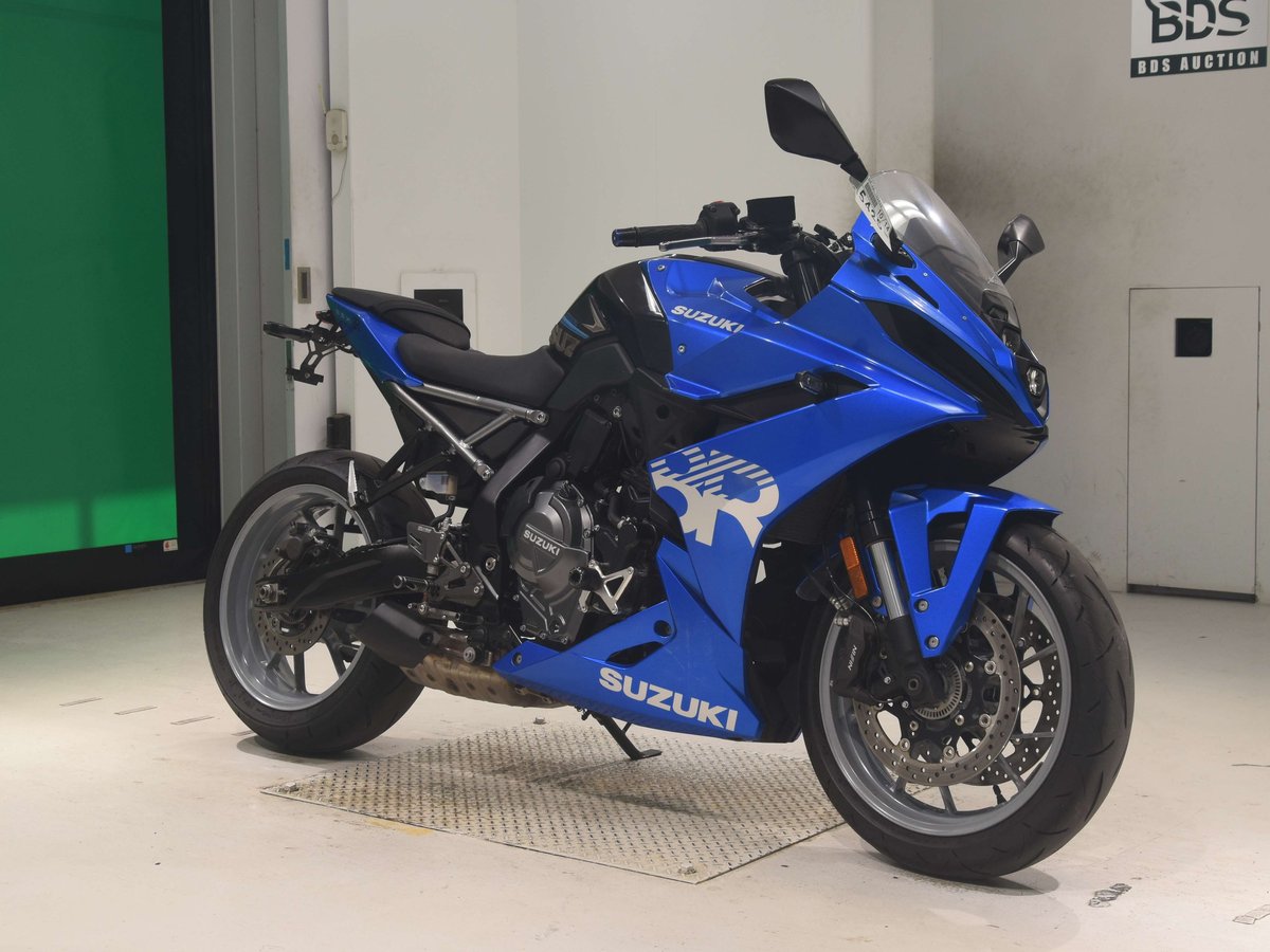 Suzuki GSX-8R 2024, рама EM1AA-102432 – мотоцикл из Японии с аукциона BDS, фото 3