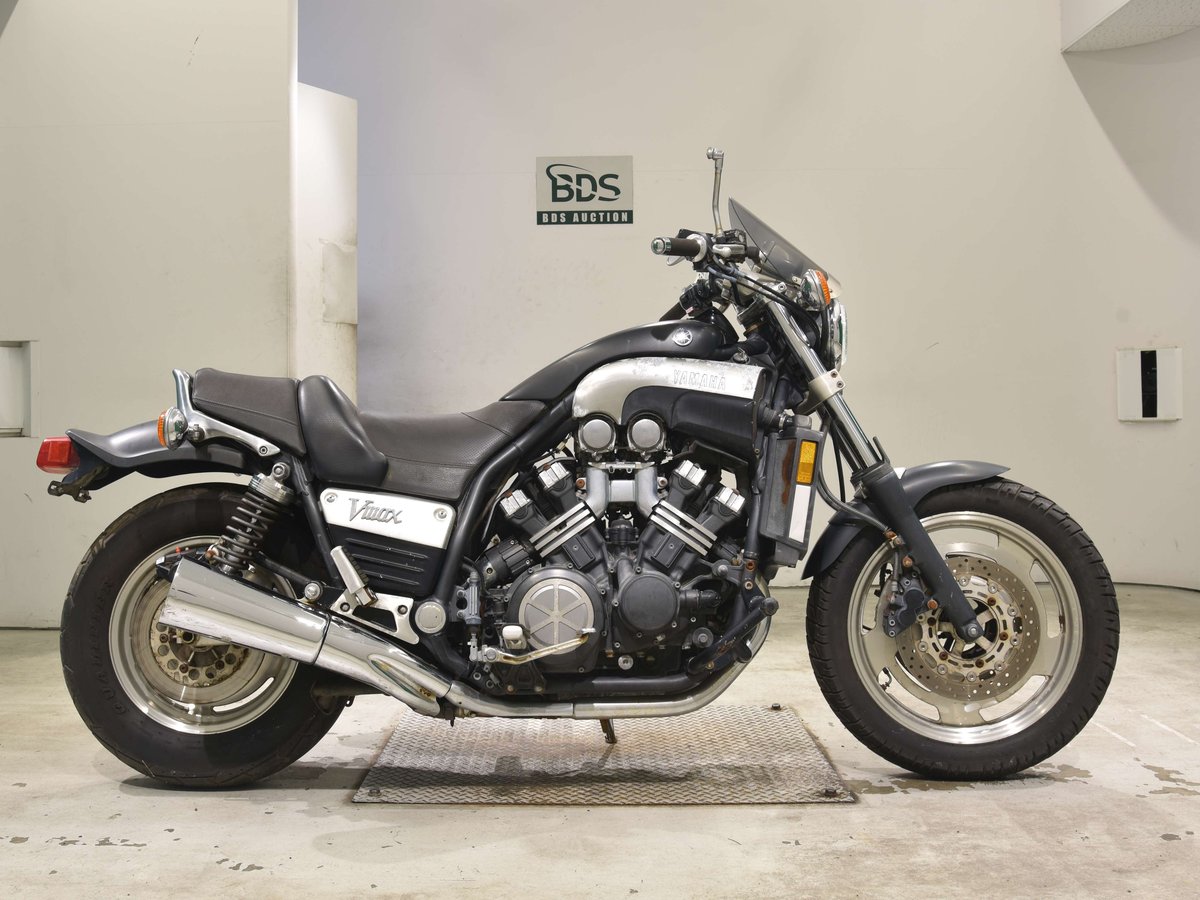 Yamaha V-MAX1200 2004, рама JYAVP15103A000132 – мотоцикл из Японии с аукциона BDS, фото 1