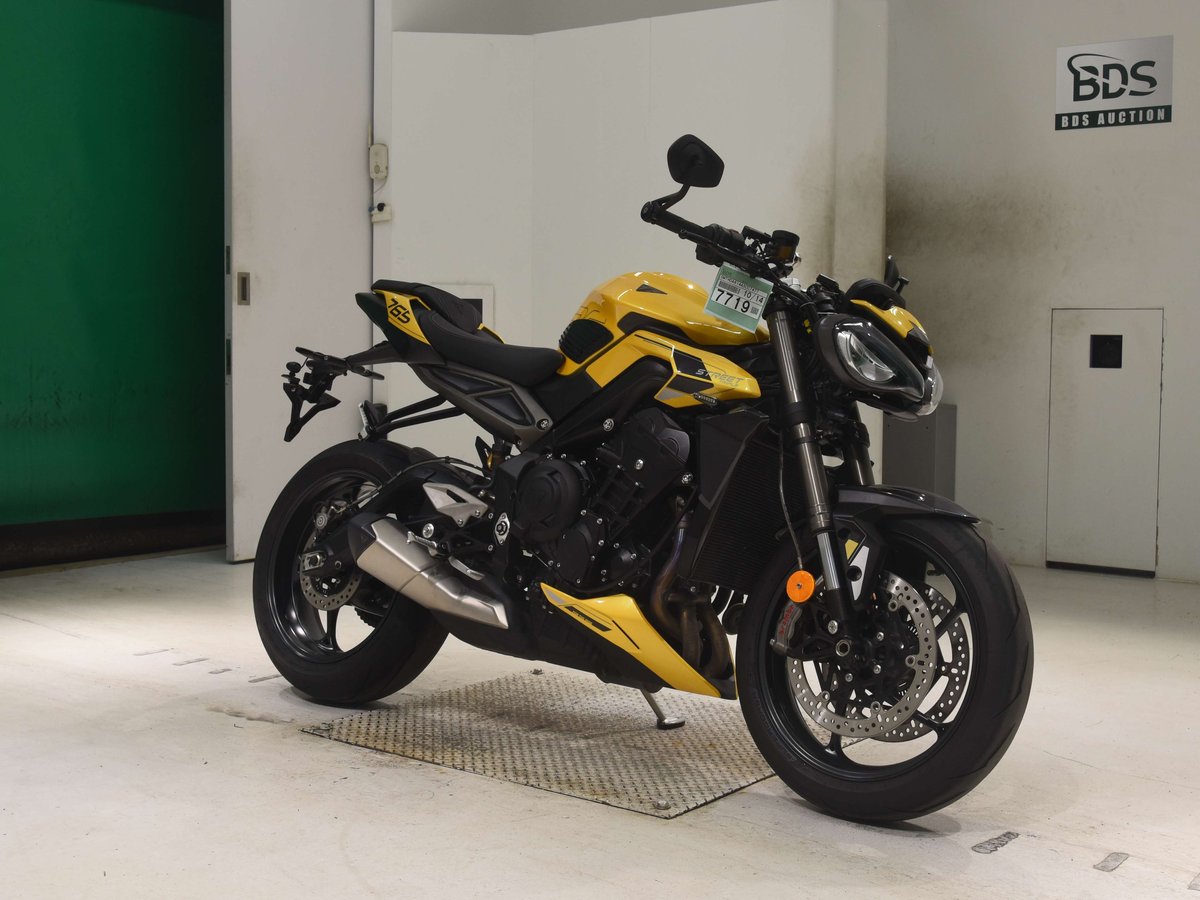 Triumph STREET TRIPLE RS 2025, рама SMTHDA614ASCC7477 – мотоцикл из Японии с аукциона BDS, фото 3
