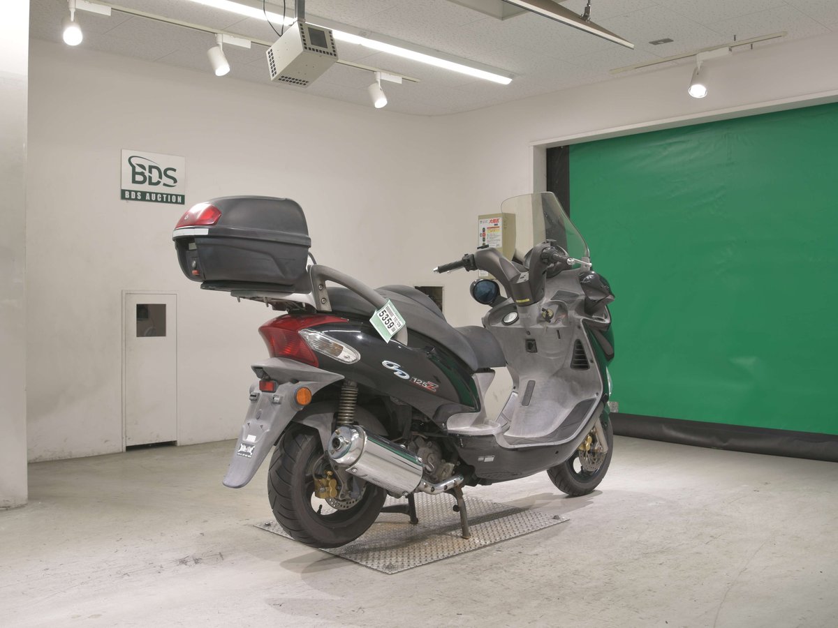 Kymco GRAND DINK125 2010, рама RFBSH25DLAR660213 – мотоцикл из Японии с аукциона BDS, фото 5