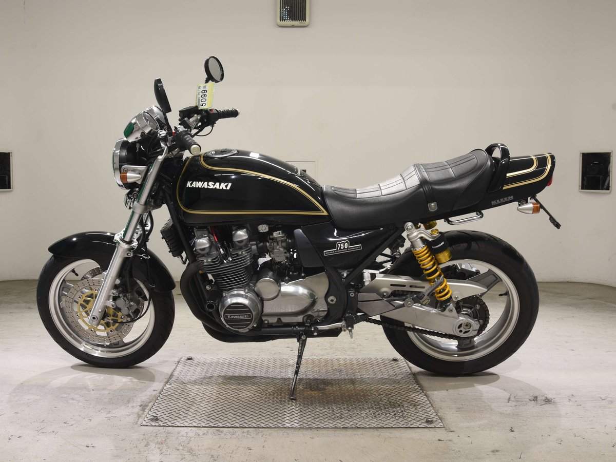Kawasaki ZEPHYR750 2002, рама ZR750C-070069 – мотоцикл из Японии с аукциона BDS, фото 2