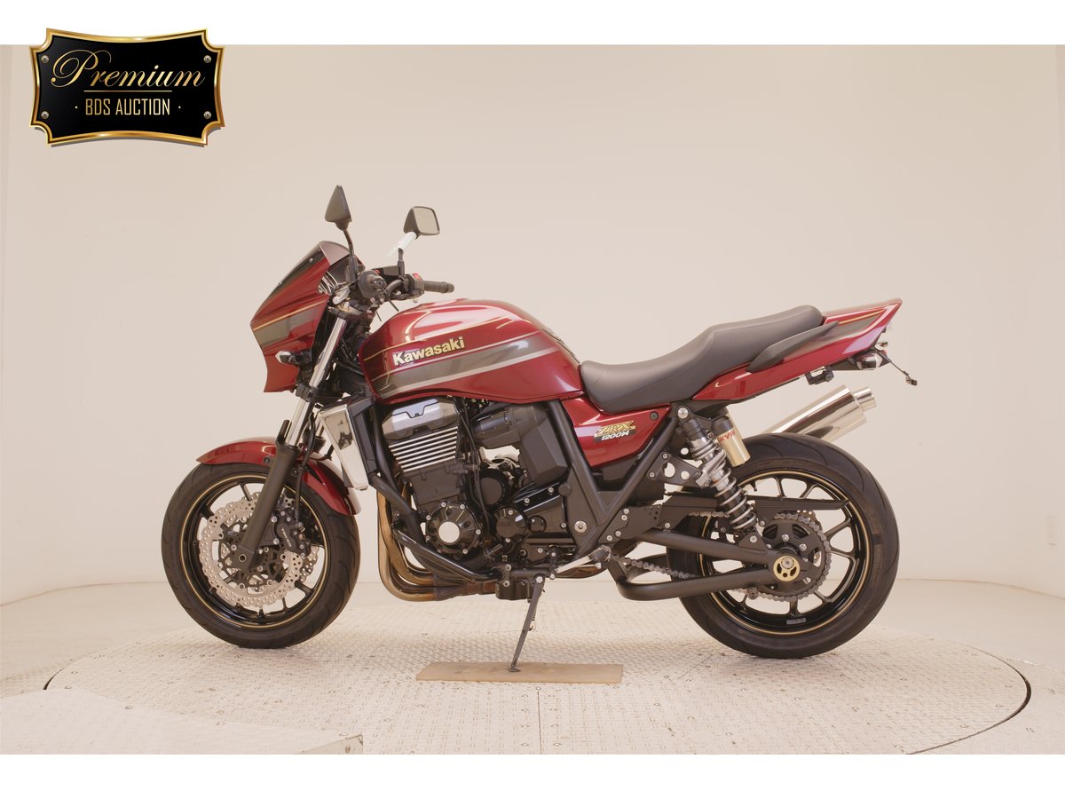 Kawasaki ZRX1200 DAEG 2016, рама ZRT20D-023245 – мотоцикл из Японии с аукциона BDS, фото 2