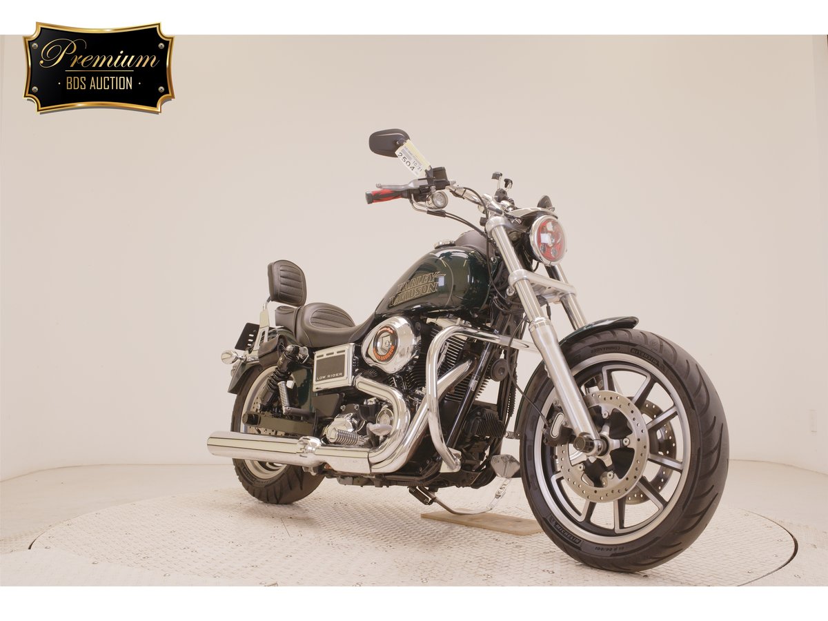 HD LOW RIDER FXDL1580 2014, рама 5HD1GN4E1FC300552 – мотоцикл из Японии с аукциона BDS, фото 3