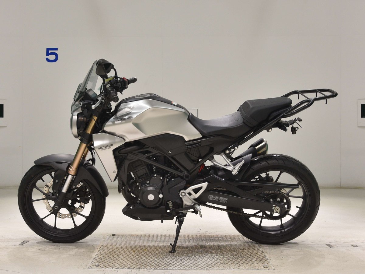 Honda CB250R 2019, рама MC52-1103070 – мотоцикл из Японии с аукциона BDS, фото 2