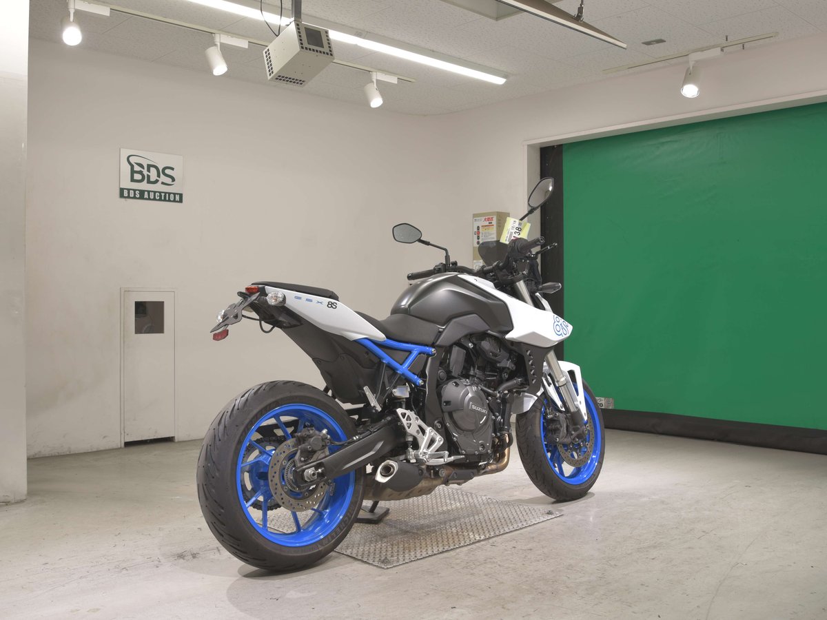 Suzuki GSX-8S 2023, рама EM1AA-100771 – мотоцикл из Японии с аукциона BDS, фото 5