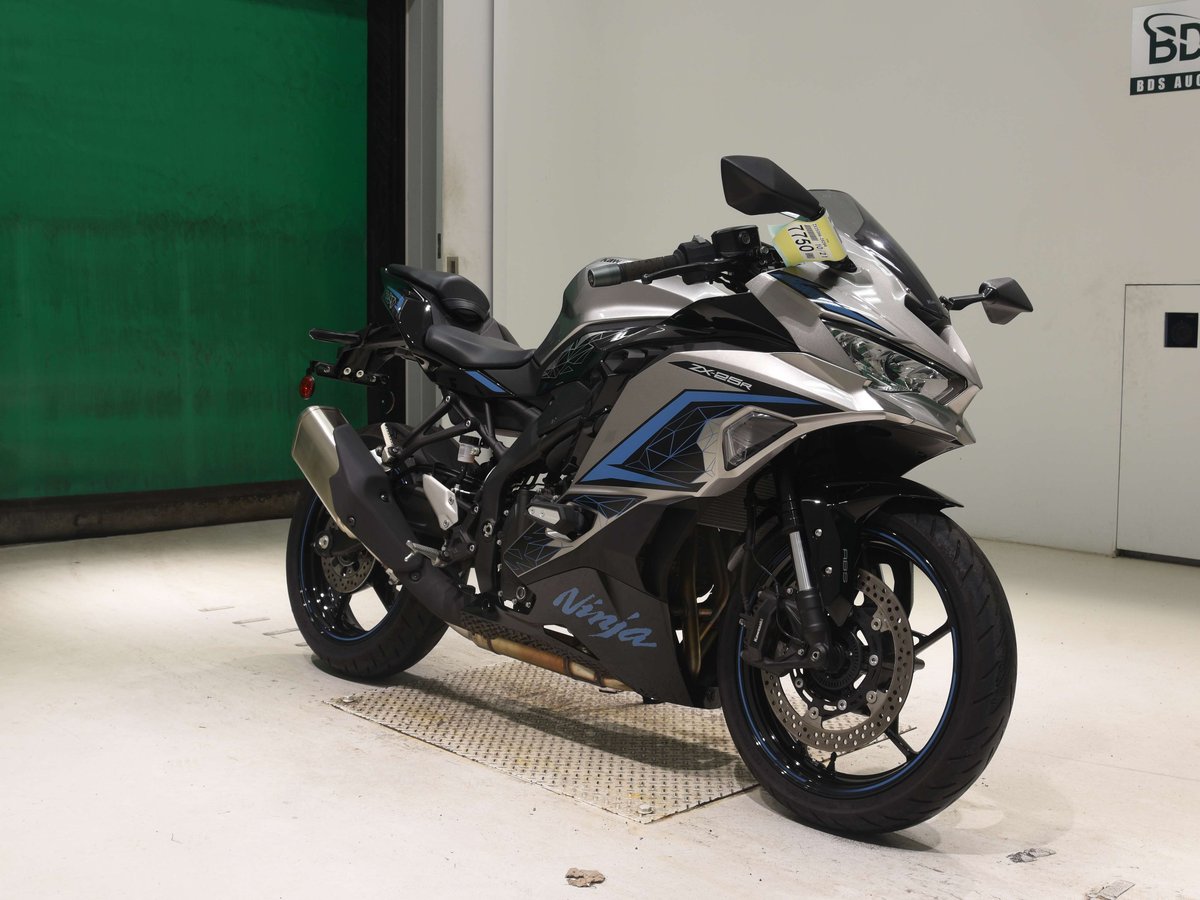 Kawasaki NINJA ZX-25R KRT, рама ZX250H-A29294 – мотоцикл из Японии с аукциона BDS, фото 3