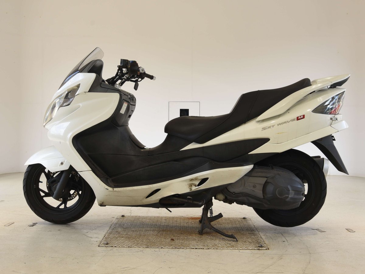 Suzuki SKYWAVE 250, рама CJ45A-103905 – мотоцикл из Японии с аукциона BDS, фото 2