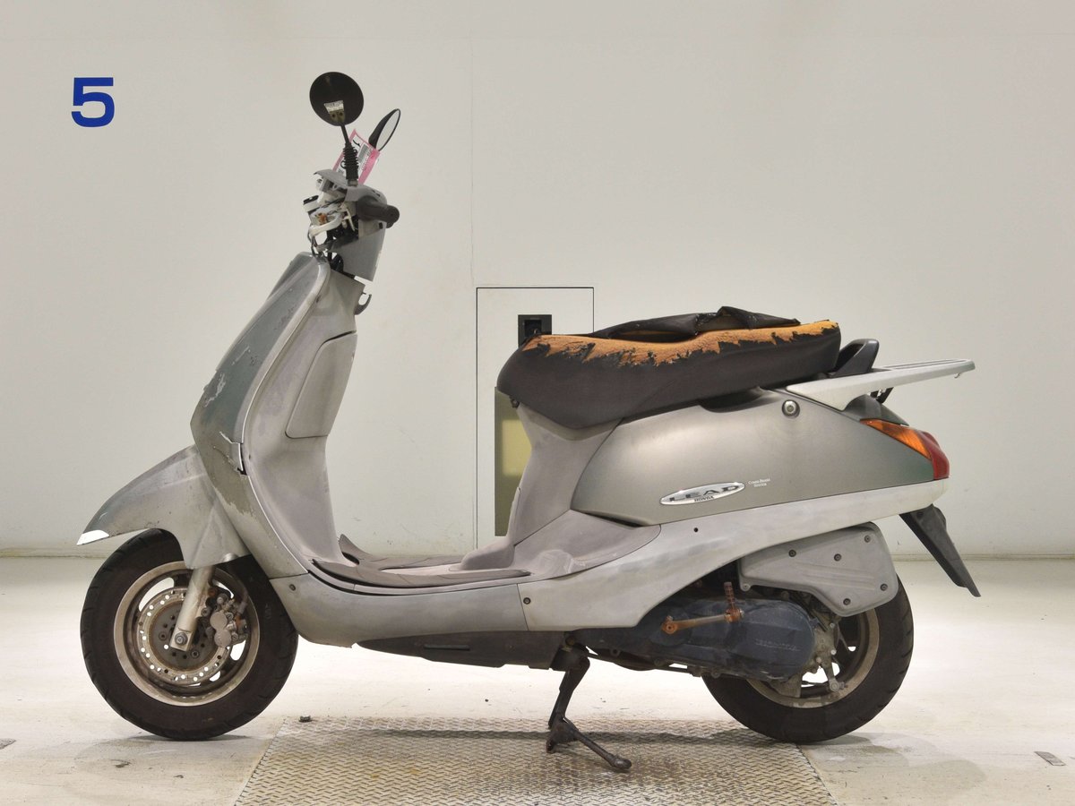 Honda LEAD100 1998, рама JF06-1015037 – мотоцикл из Японии с аукциона BDS, фото 2