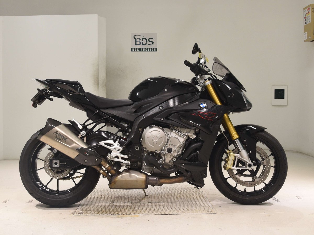 BMW S1000R 2018, рама WB10D5202K6A02993 – мотоцикл из Японии с аукциона BDS, фото 1
