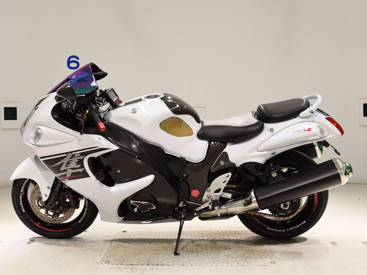 Suzuki GSX1300R HAYABUSA 2017, рама GX72B-102091 – мотоцикл из Японии с аукциона BDS, фото 2