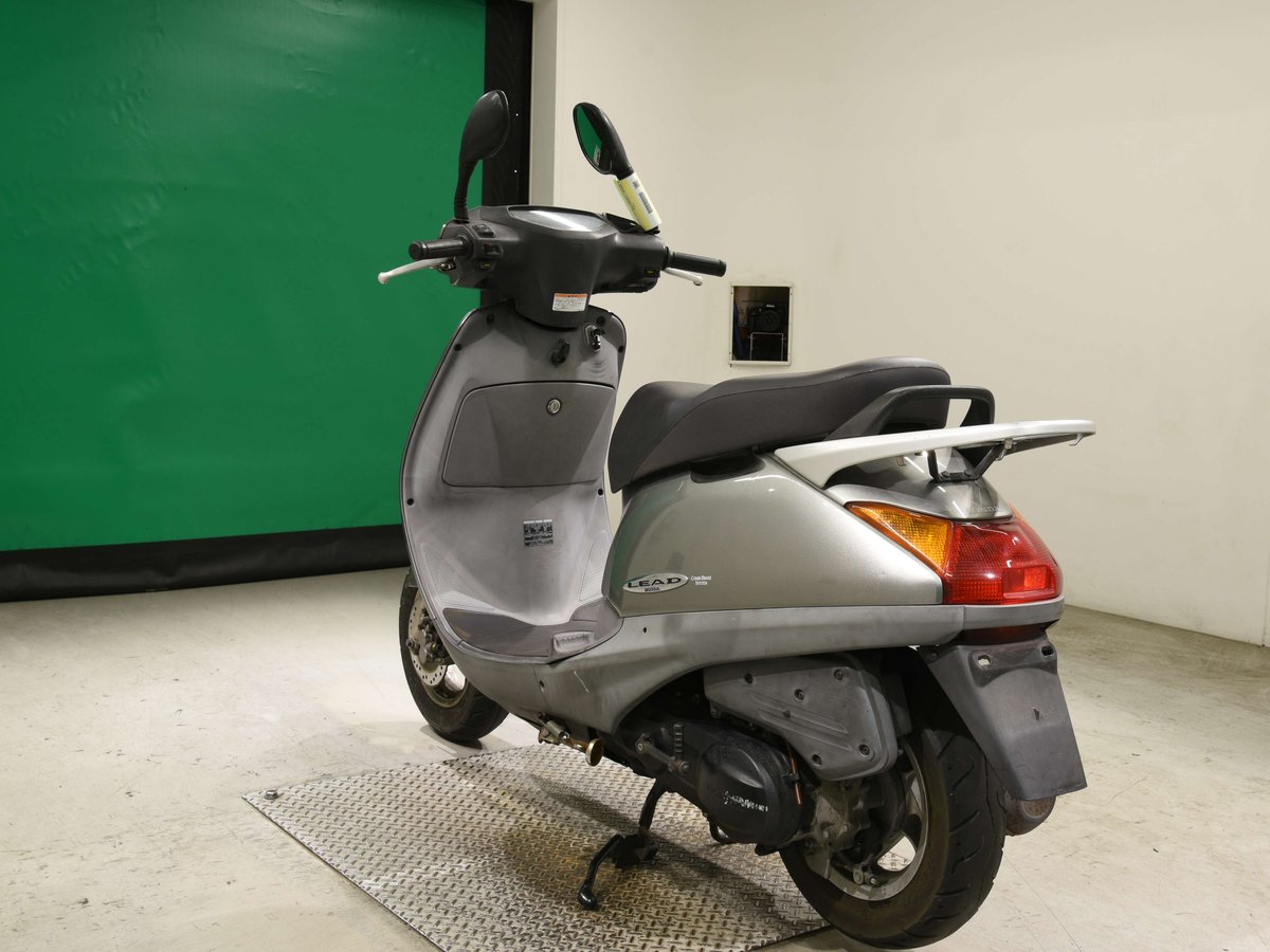 Honda LEAD100 2001, рама JF06-1200132 – мотоцикл из Японии с аукциона BDS, фото 6