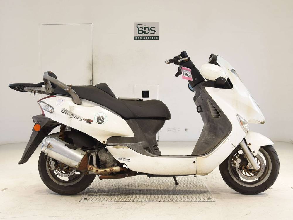 Kymco GRAND DINK125Z 2006, рама RFBSH25DC6R831173 – мотоцикл из Японии с аукциона BDS, фото 1