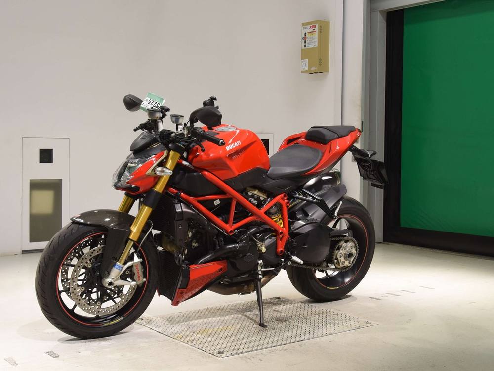 Ducati STREETFIGHTER 1098S 2013, рама ZDMF100AADB014688 – мотоцикл из Японии с аукциона BDS, фото 4