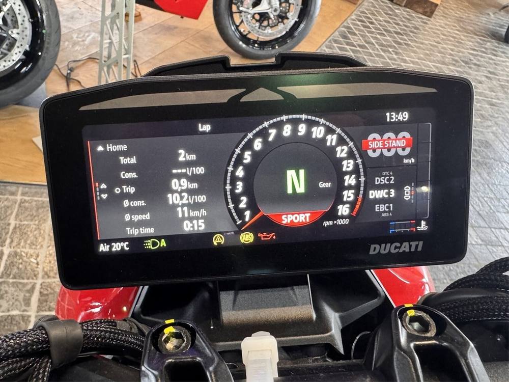 Ducati STREET FIGHTER V4S 2025, рама ZDM7F00AASB001*** – мотоцикл из Японии с аукциона IAUC, фото 3